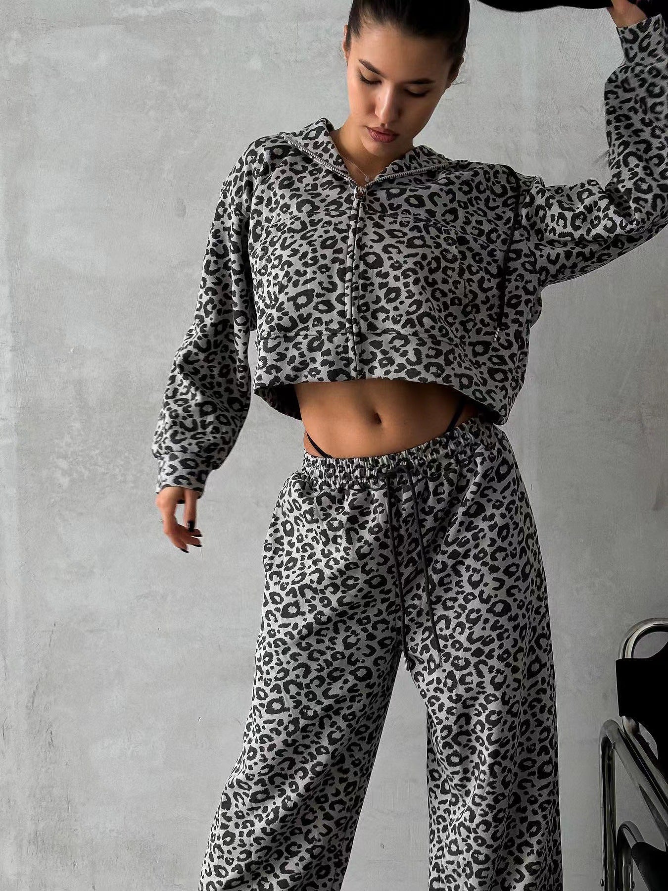 Damen bedruckter Kapuzenpullover und weite Jogginghose Set Sovae