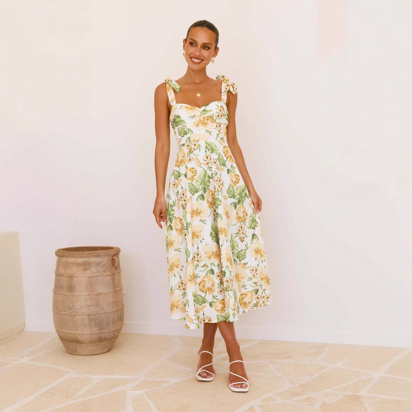Damen Sommerkleid mit trägerlosen Details Sovae