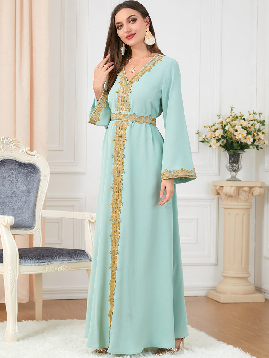 Damen Elegantes Maxikleid mit kunstvoller Goldstickerei Sovae