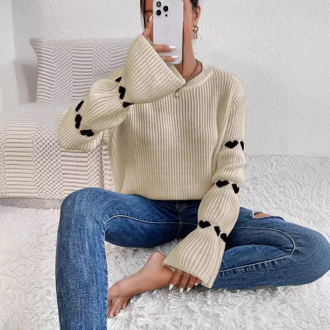 Damen Pullover mit trendiger Herzmuster-Applikation Sovae