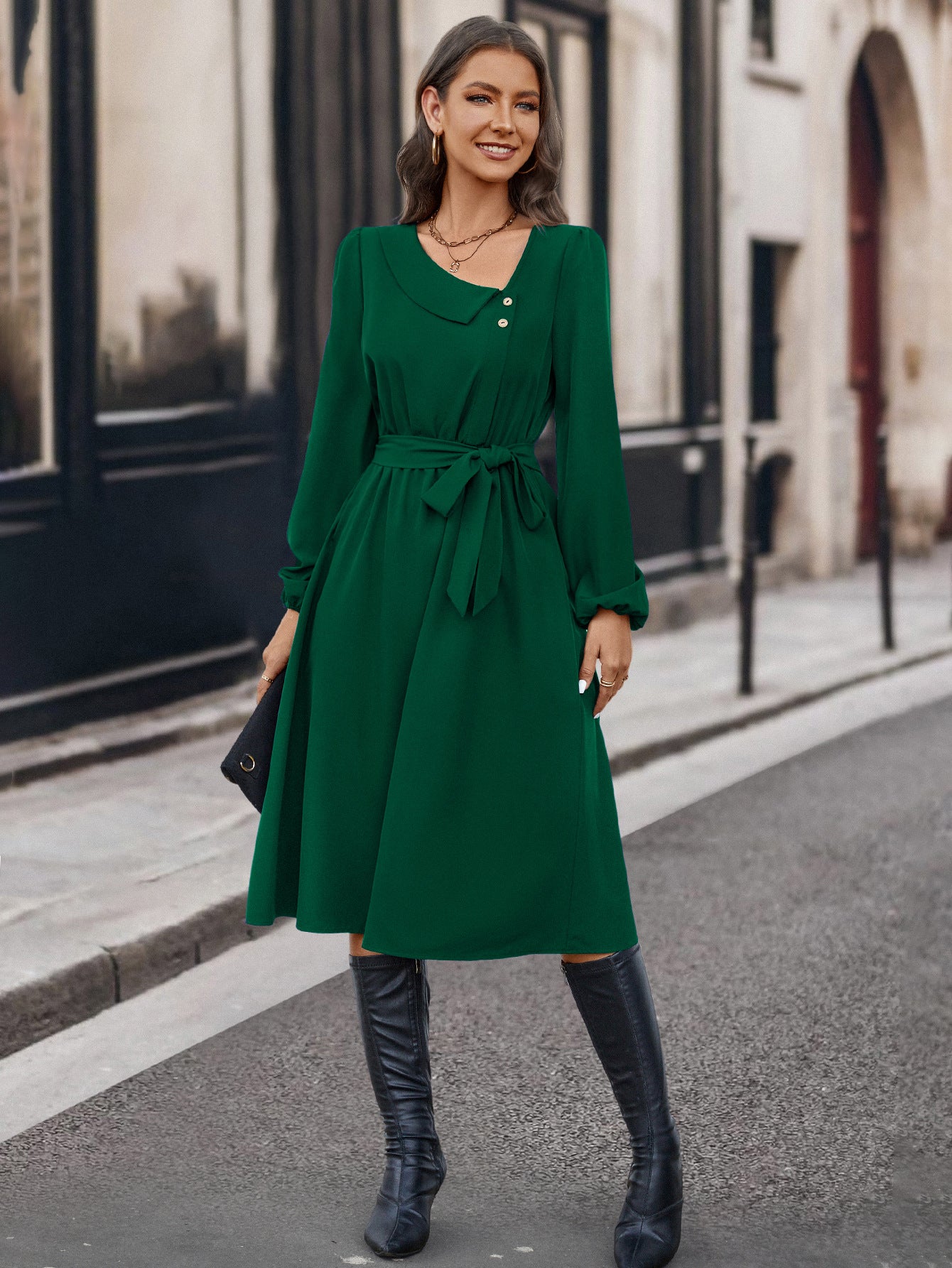 Damen Midikleid mit tailliertem Schnitt und Knopfdetails Sovae