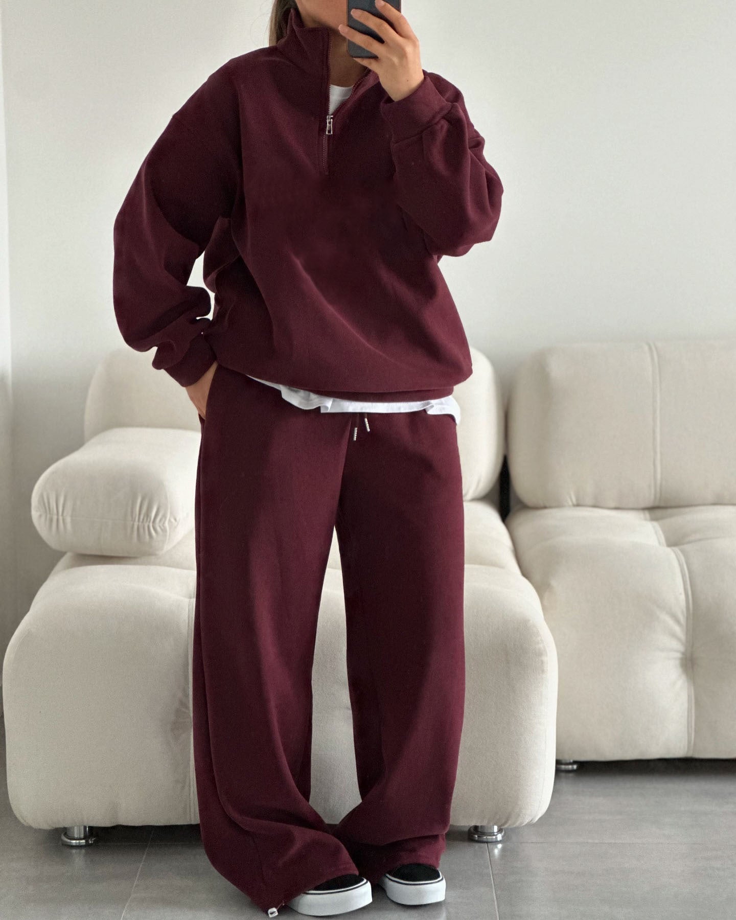 Damen Sportlicher Kapuzenpullover mit kurzer Reißverschlussöffnung Sovae