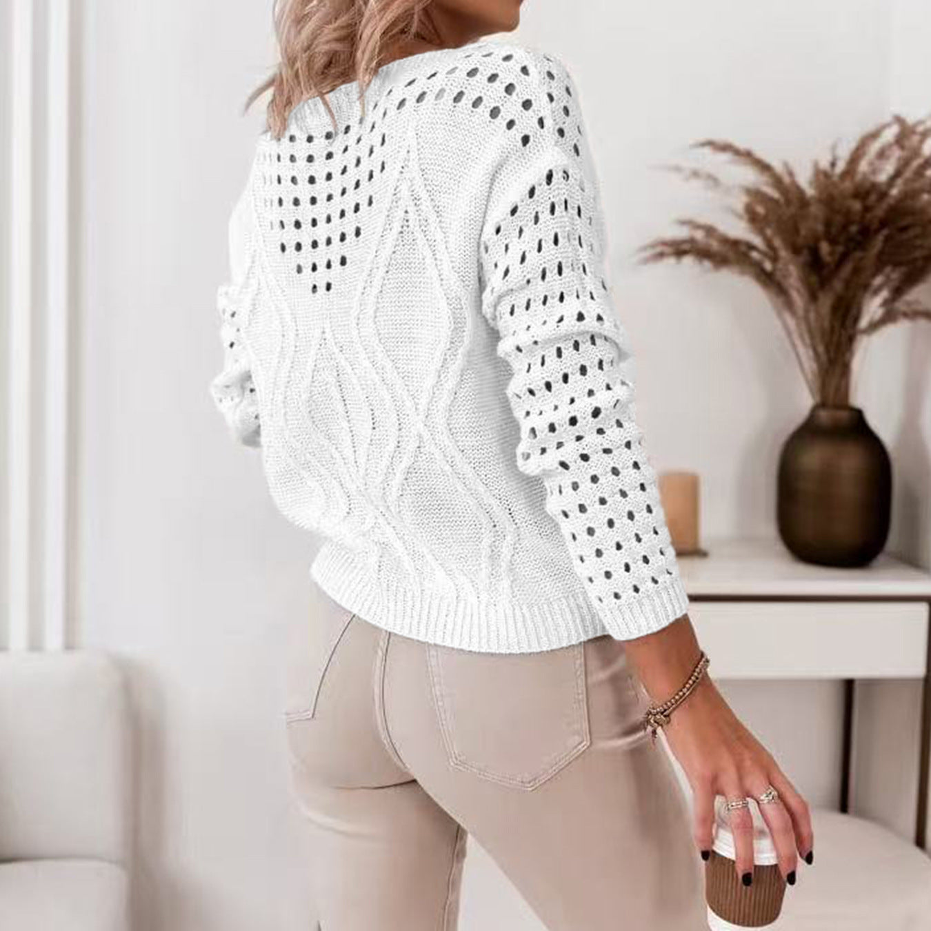 Damen Strickpullover mit luftigen Lochmustern und zartem Zopfdesign Sovae