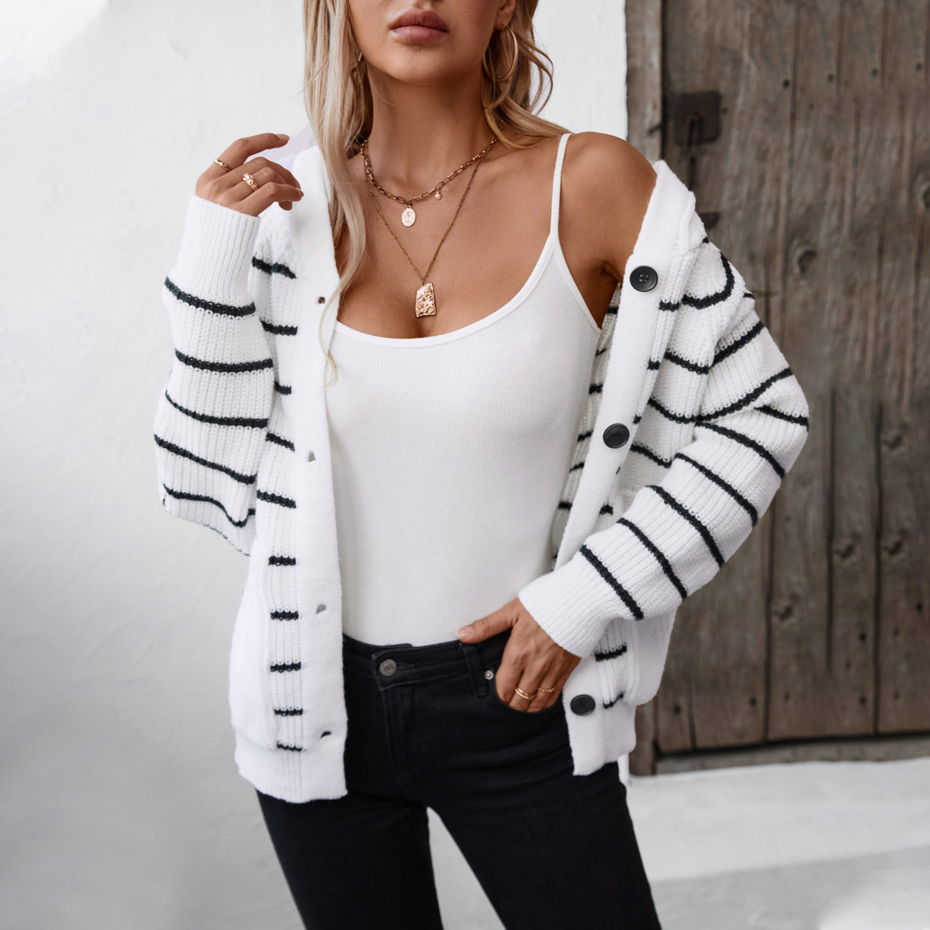 Damen gestreifte Strickjacke mit Kapuze und Taschen Sovae