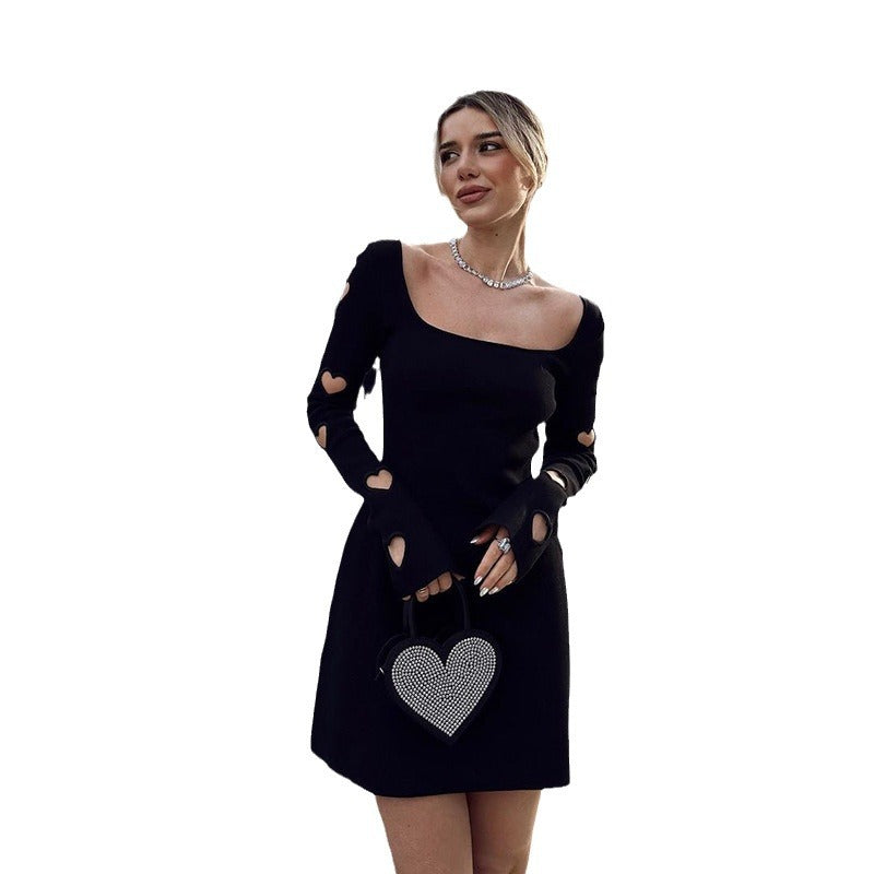 Damen Mini Kleid mit asymmetrischem Herz-Ausschnitt und Cut-Out-Ärmeln Sovae