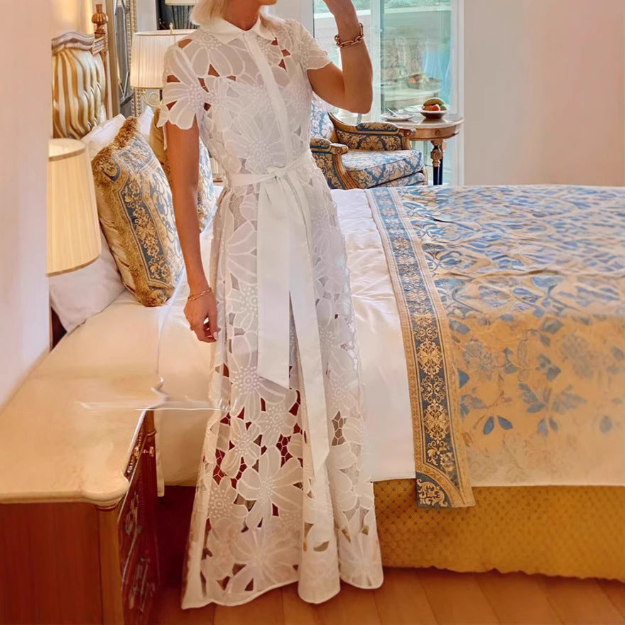Damen Maxikleid mit floralen Spitzen und Bindegürtel Sovae