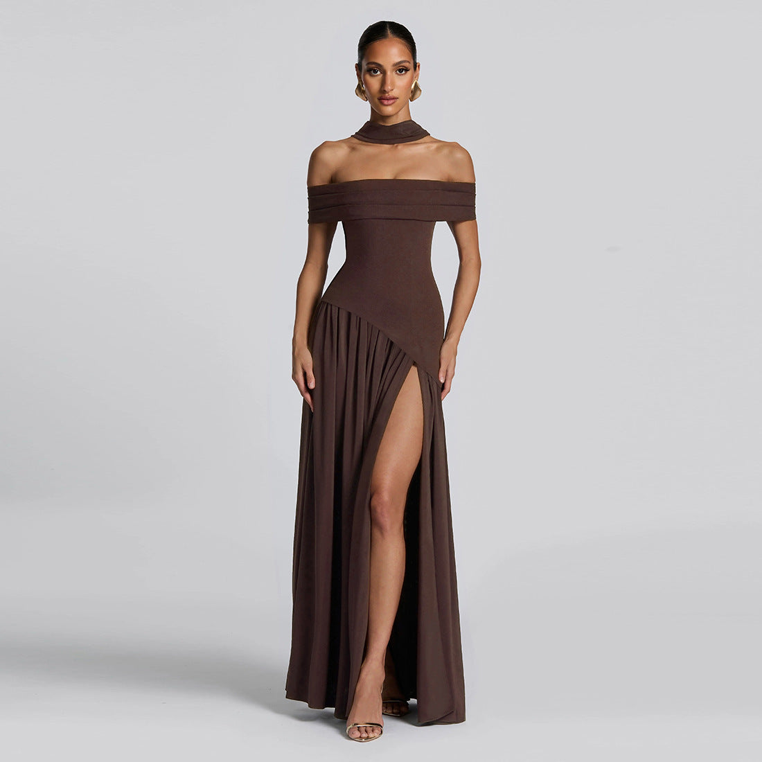 Damen Abendkleid mit schickem Schulterfreies Design und hohem Schlitz Sovae