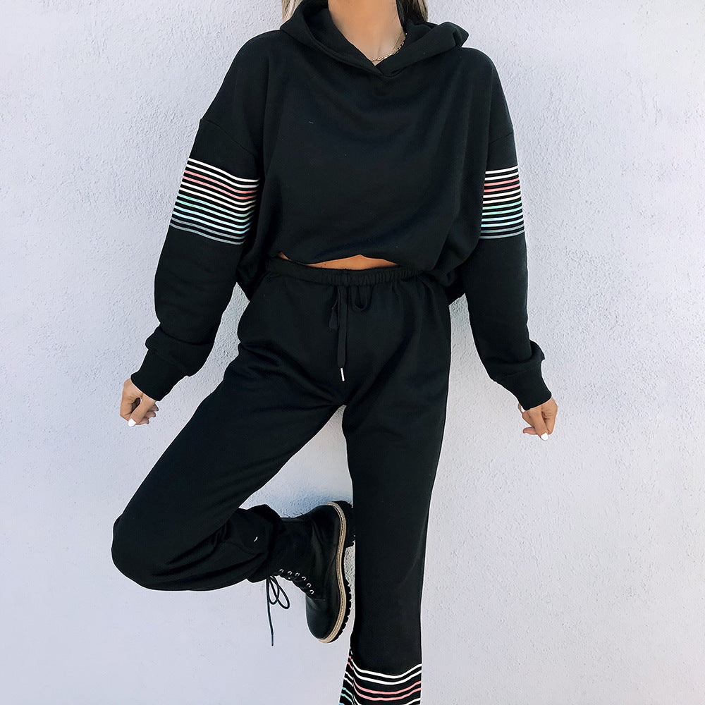 Damen Sportliches Hooded Sweatshirt mit modischen Farbstreifen Sovae