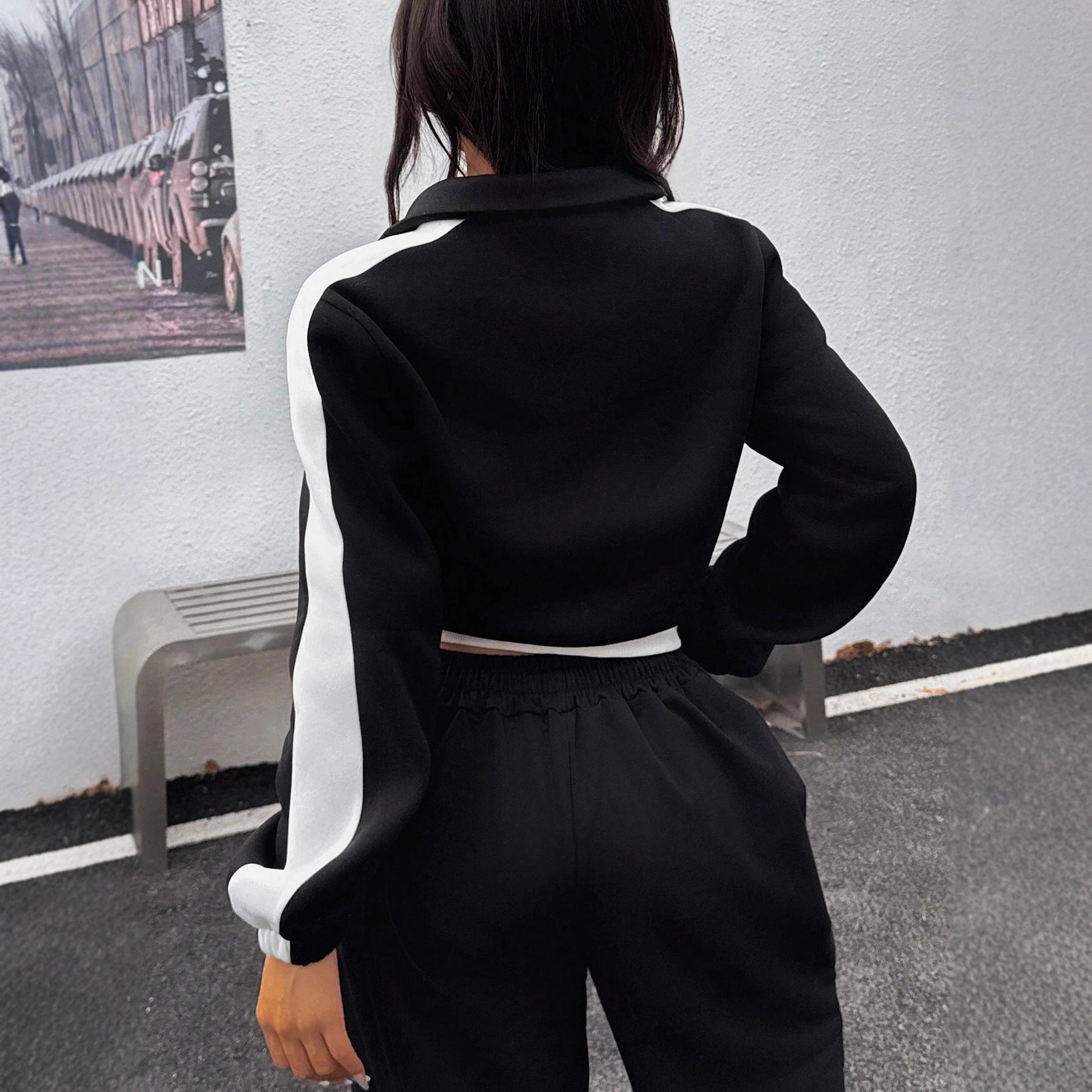 Damen Sportlicher Cropped-Hoodie und lässige Jogginghose Set Sovae