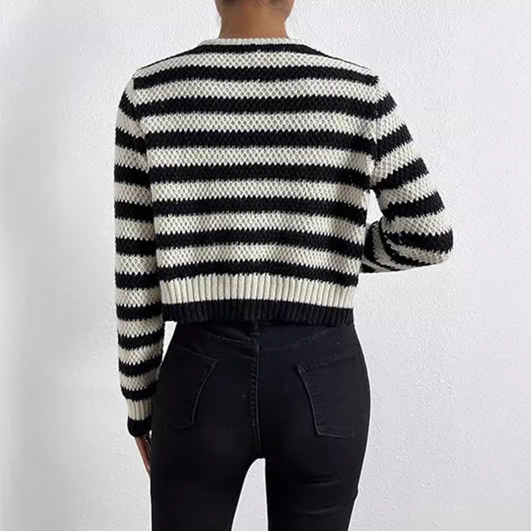 Damen gestreifte Strickjacke mit dekorativen Knöpfen Sovae