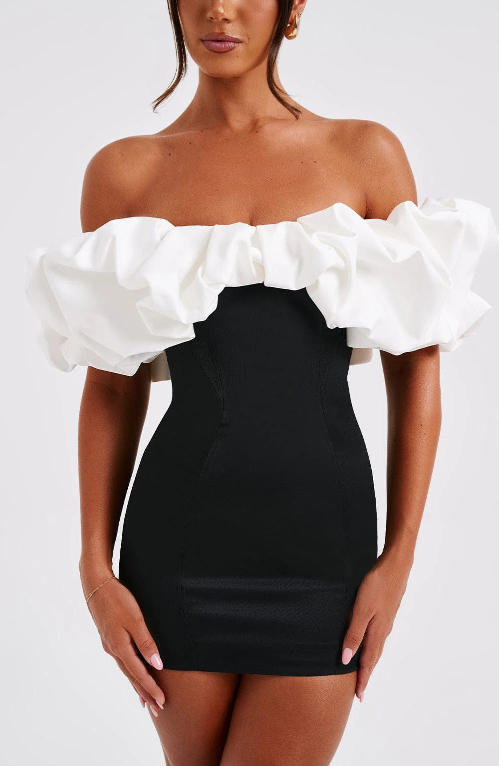 Damen Elegantes Körperbetontes Minikleid mit Rüschendetails Sovae