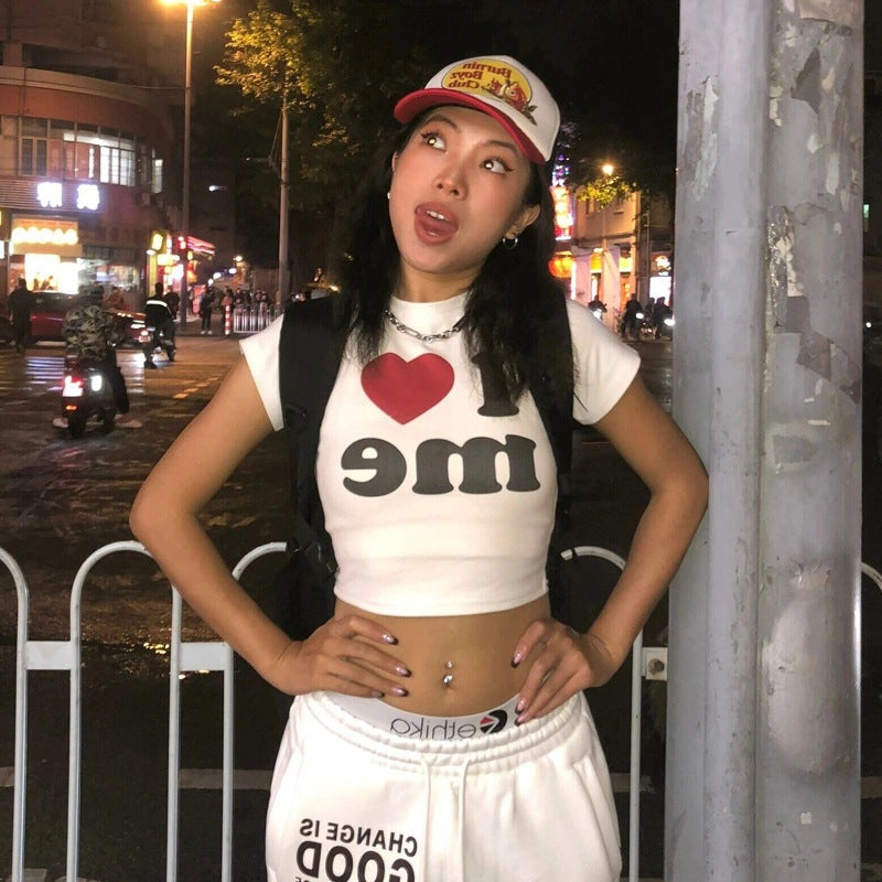 Damen Ärmelloses Cropped T-Shirt mit künstlerischem Schriftzug Sovae