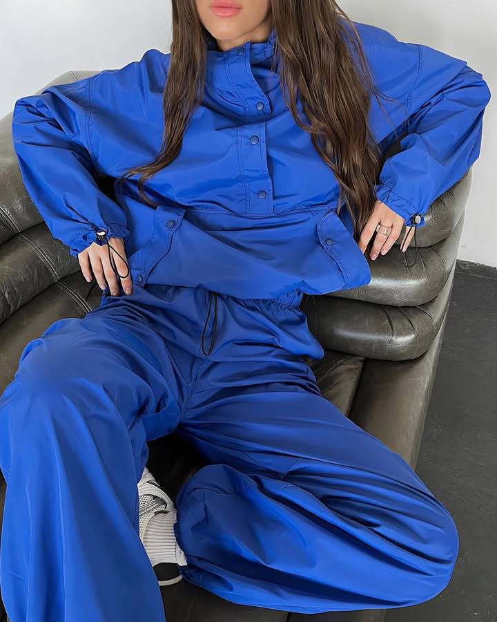Damen modische und leichte Windjacke mit Kapuze Sovae