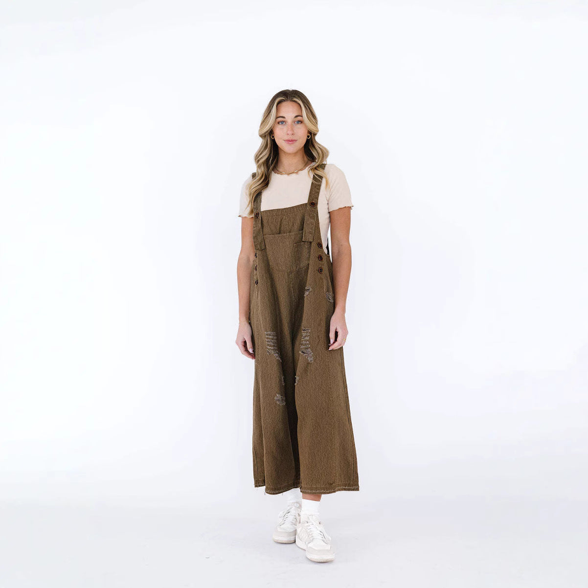 Damen Latzhose mit modischen Destroyed-Details Sovae