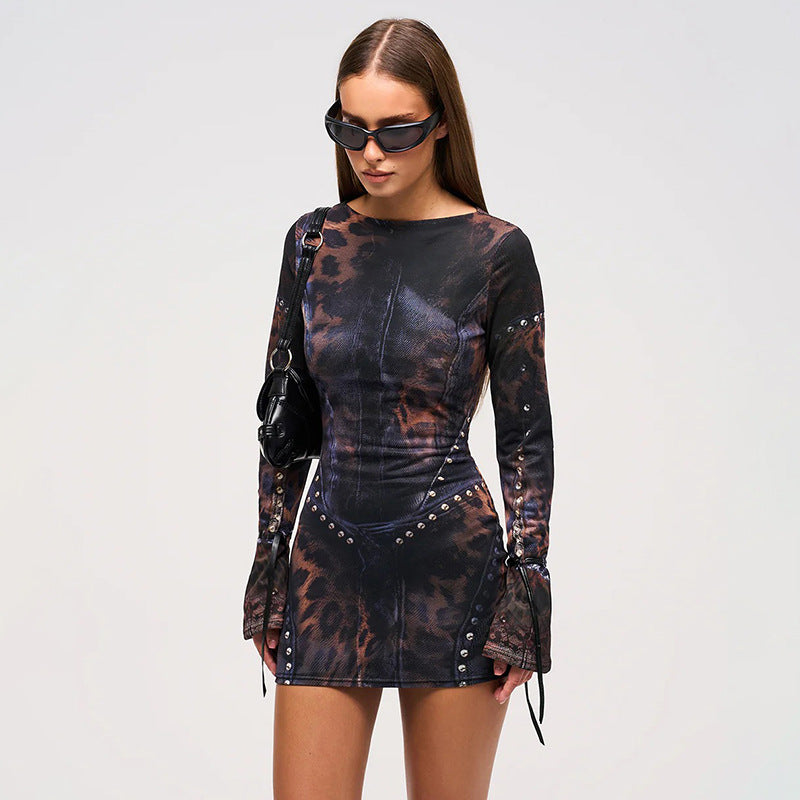 Damen Kleid aus elastischem Material mit geschmackvollem Leoparddruck Sovae