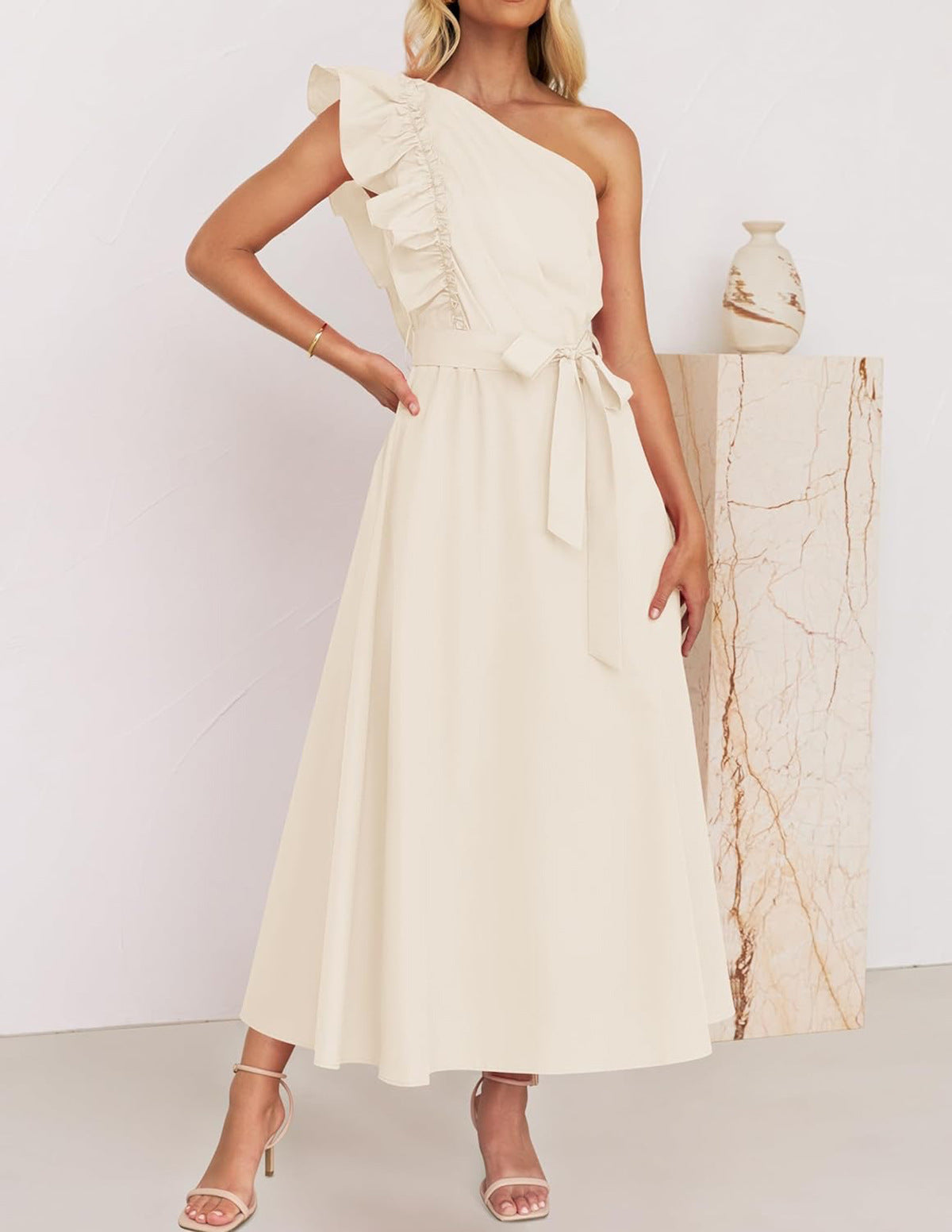 Damen Midikleid mit asymmetrischem Schnitt und Rüschen Sovae