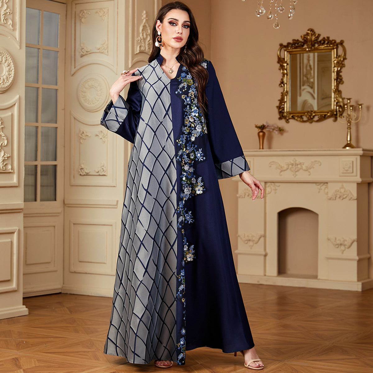 Damen Elegantes Maxikleid mit floralem Akzent und graphischem Design Sovae