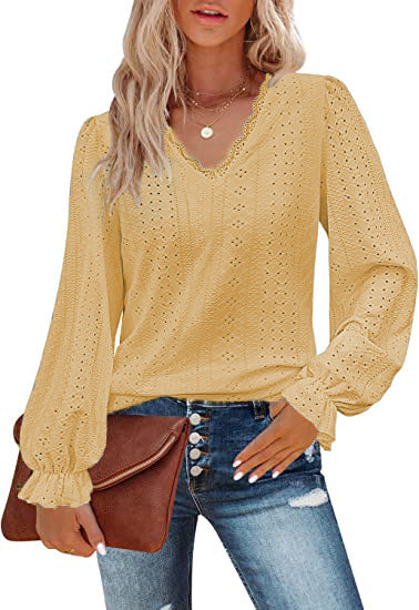 Damen Bluse mit romantischem Schnitt und detailreicher Stickerei Sovae