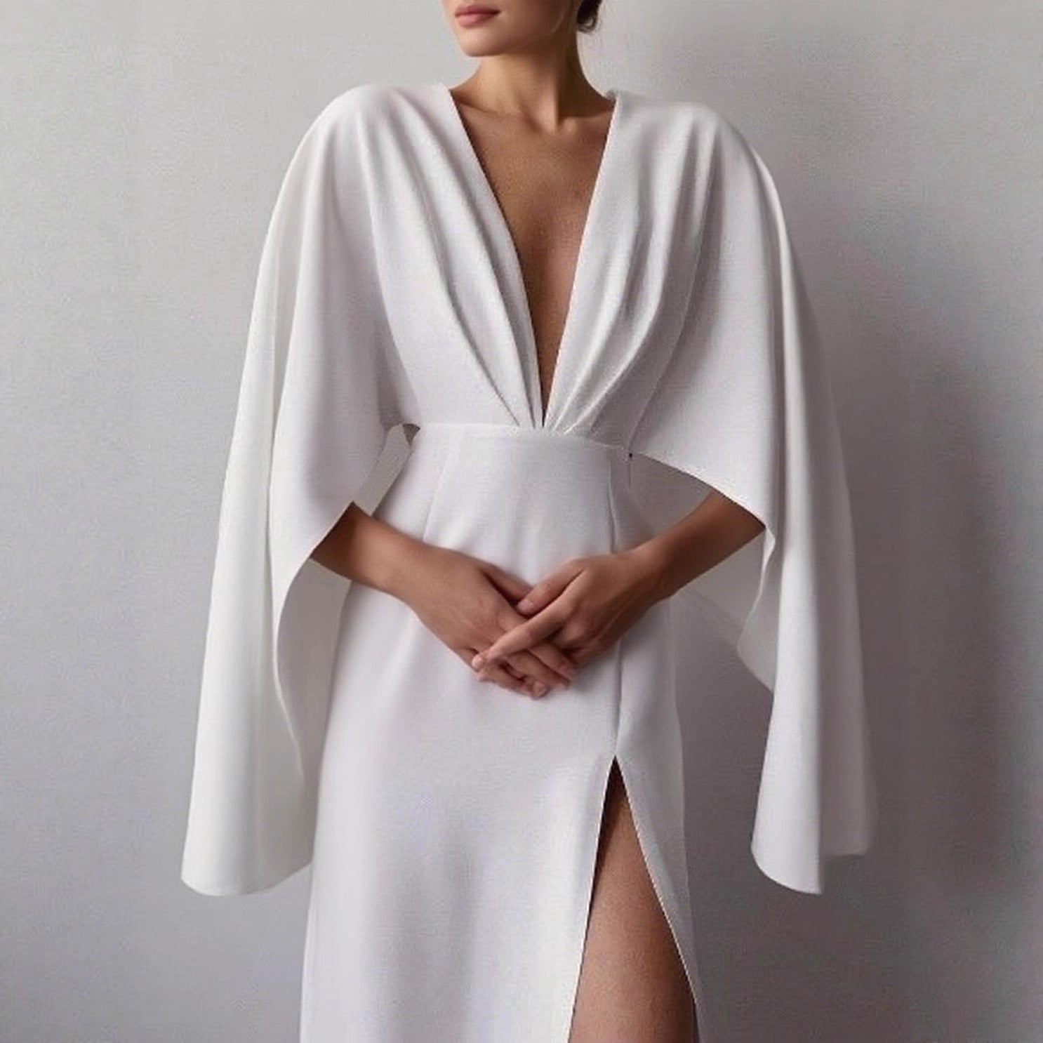 Damen Elegantes Maxikleid mit tiefem V-Ausschnitt und ästhetischen Flügelärmeln Sovae