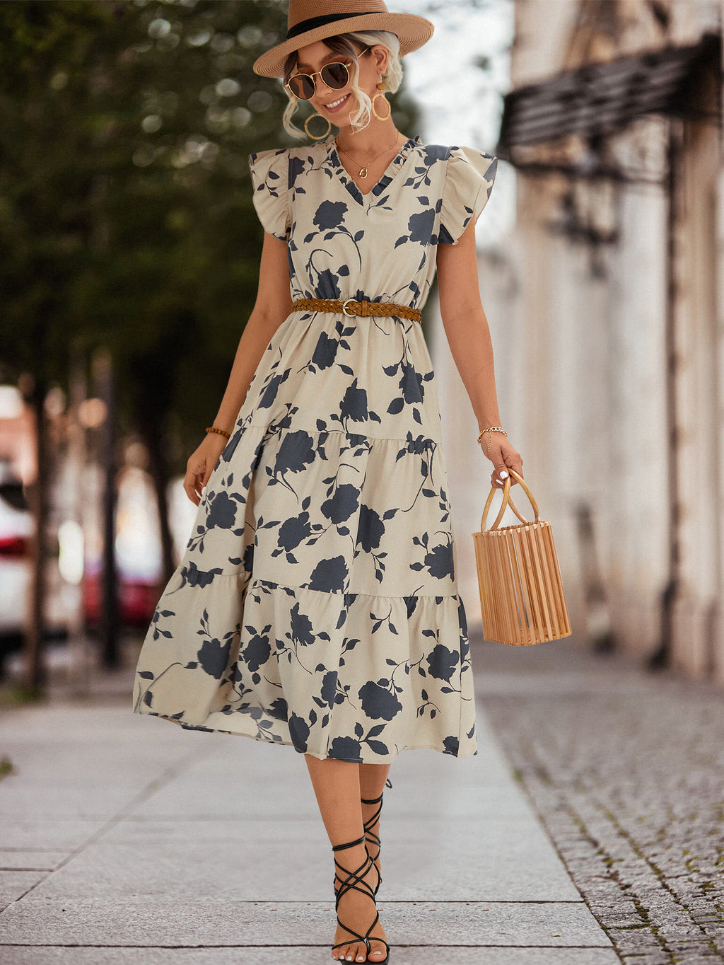 Damen Midi-Kleid mit floralen Rüschendetails und elastischem Taillengürtel Sovae