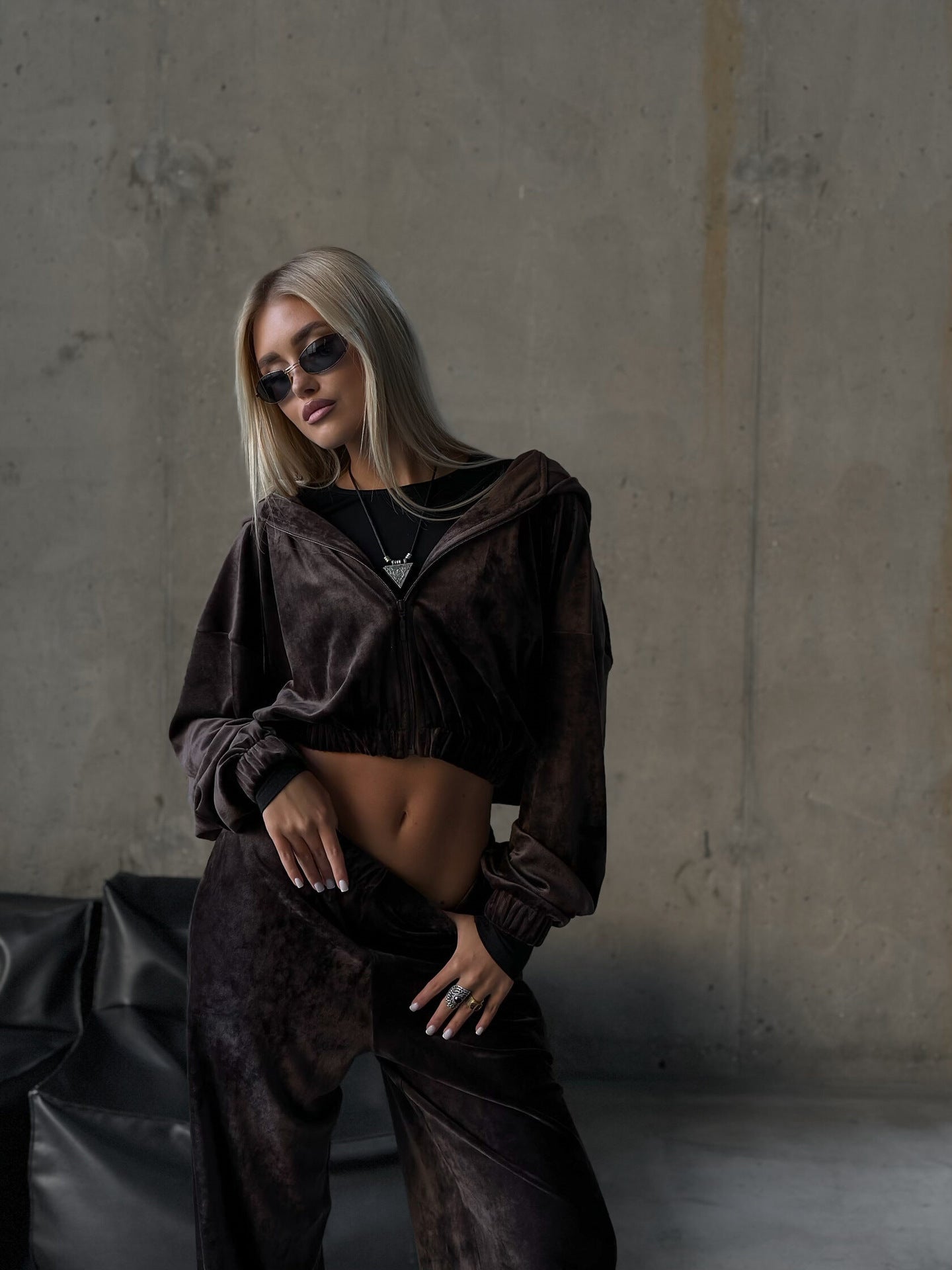 Damen Sportliches Velvet Loungewear-Set Sovae