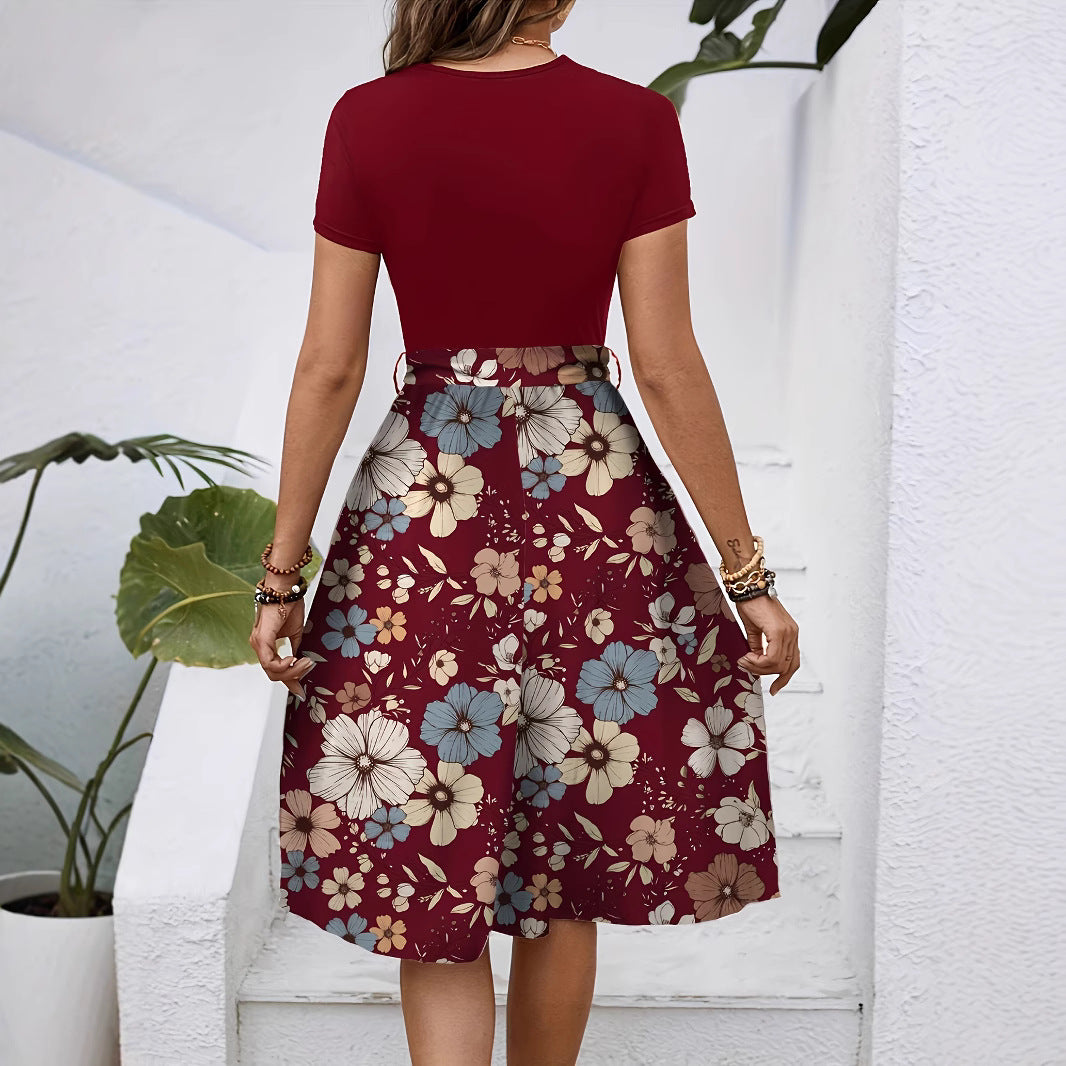 Damen Midikleid mit floralem Design und tailliertem Schnitt Sovae