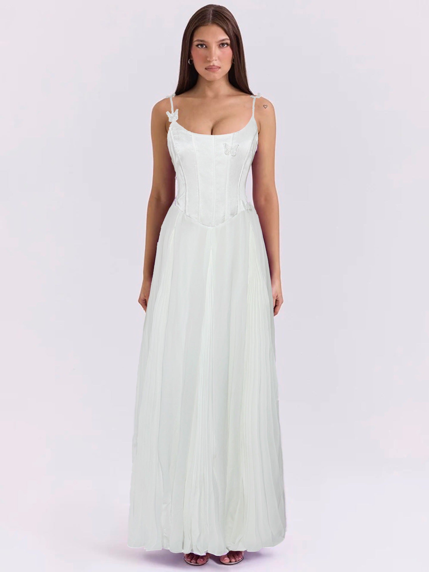 Damen Hochzeitskleid mit raffiniertem Korsett und fließendem Rock Sovae