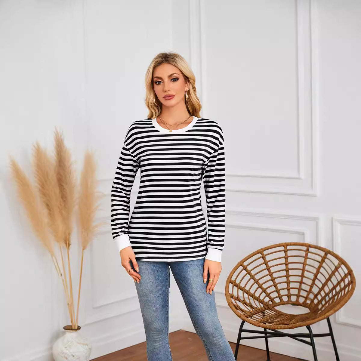Damen gestreiftes Langarmshirt mit farblich abgesetztem Kragen Sovae