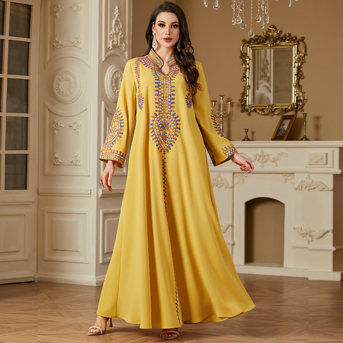 Damen Lockeres Maxikleid mit eleganten Applikationen Sovae