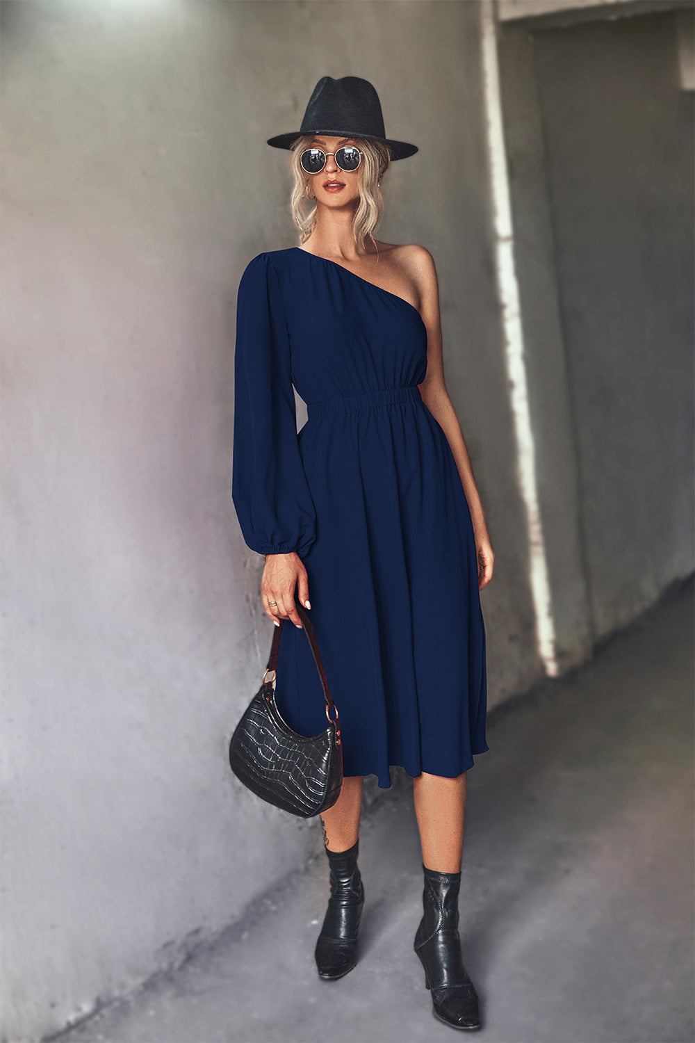 Damen Midikleid mit asymmetrischem One-Shoulder-Design und elastischem Taillengürtel Sovae