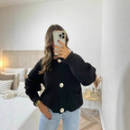 Damen Strickjacke mit dekorativen Knöpfen und praktischen Taschen Sovae