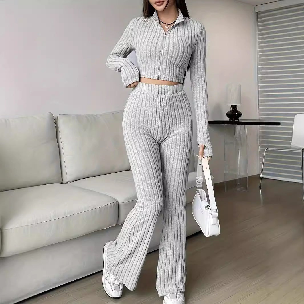 Damen Strick-Loungewear-Set mit cropped Oberteil und weit geschnittenen Hosen Sovae