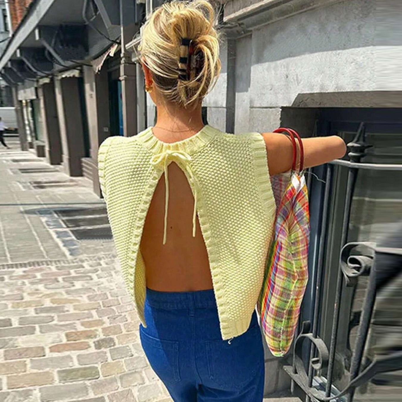 Damen modischer Strickpulli mit offenem Rücken und Schnürdetails Sovae