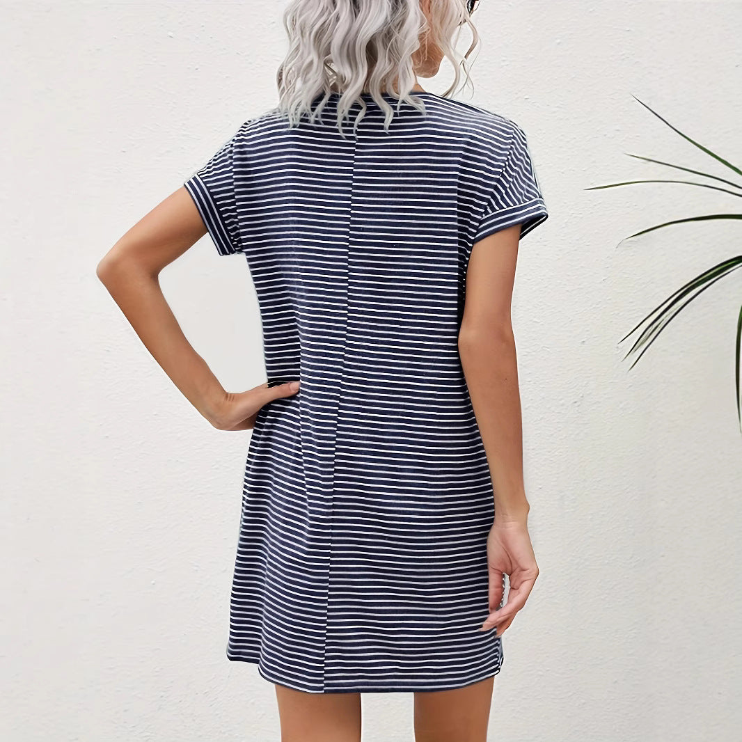 Damen lässiges gestreiftes Kurzarmkleid mit praktischen Taschen und Rundhalsausschnitt Sovae