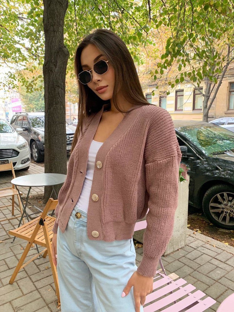Damen Großer Strickcardigan mit Knopfdetail und V-Ausschnitt Sovae