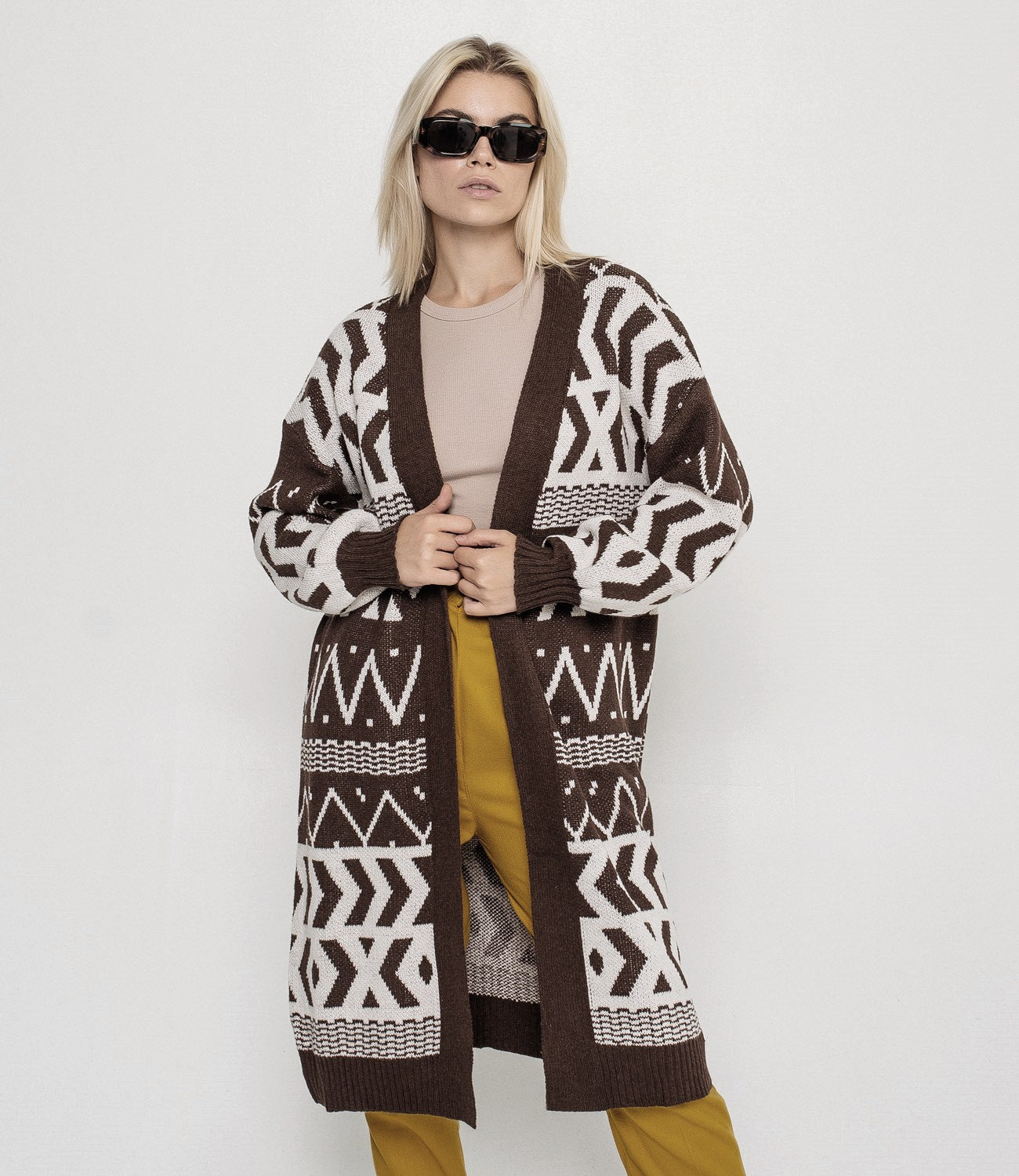 Damen Langer Strickcardigan mit geometrischem Muster und lässigem Schnitt Sovae