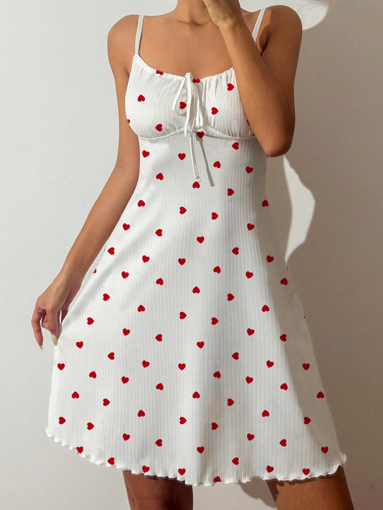 Damen Sommerliches Minikleid mit zartem Erdbeer-Muster Sovae