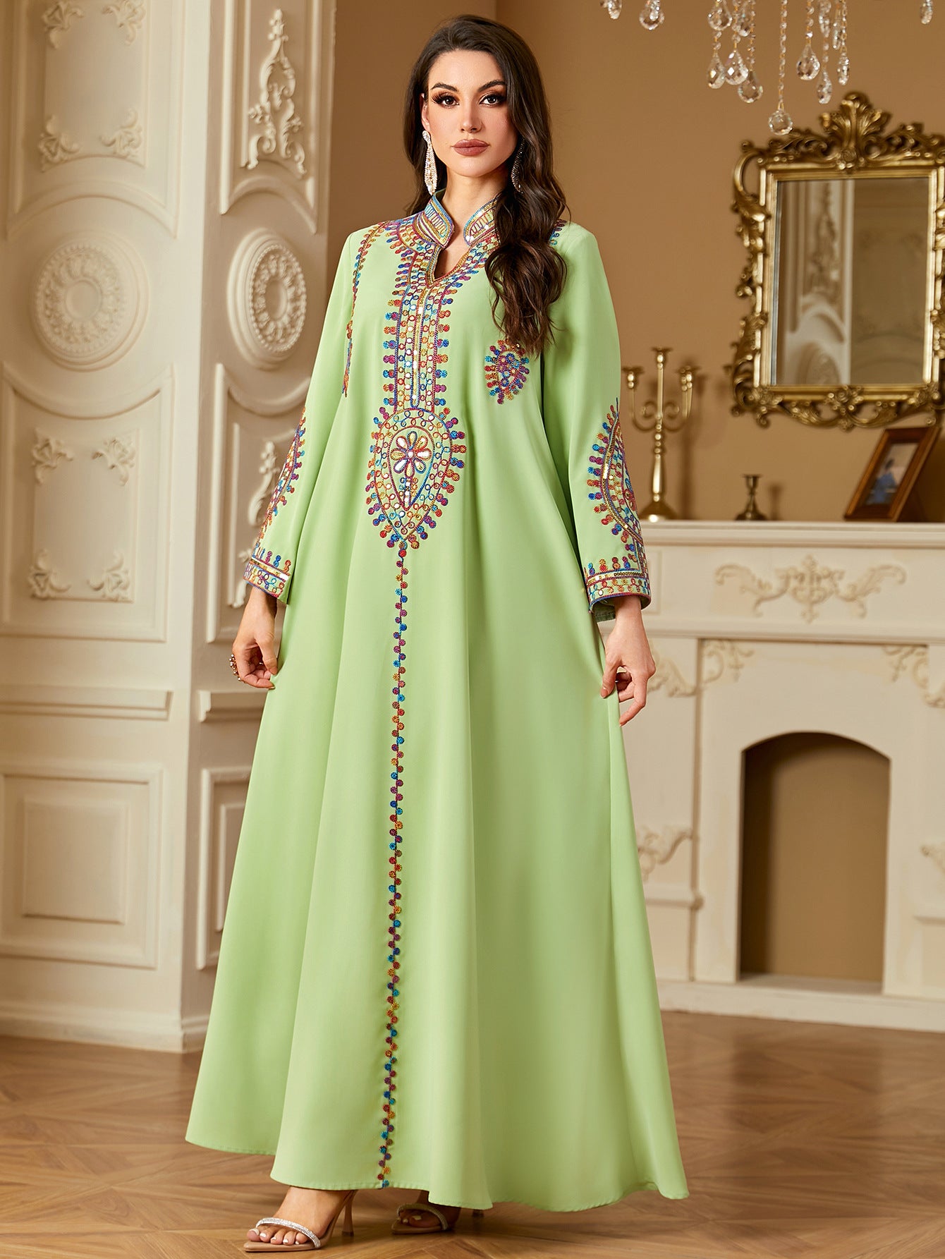 Damen Lockeres Maxikleid mit eleganten Applikationen Sovae