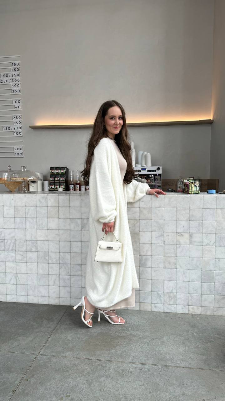 Damen Flauschiger Langstrickcardigan Sovae