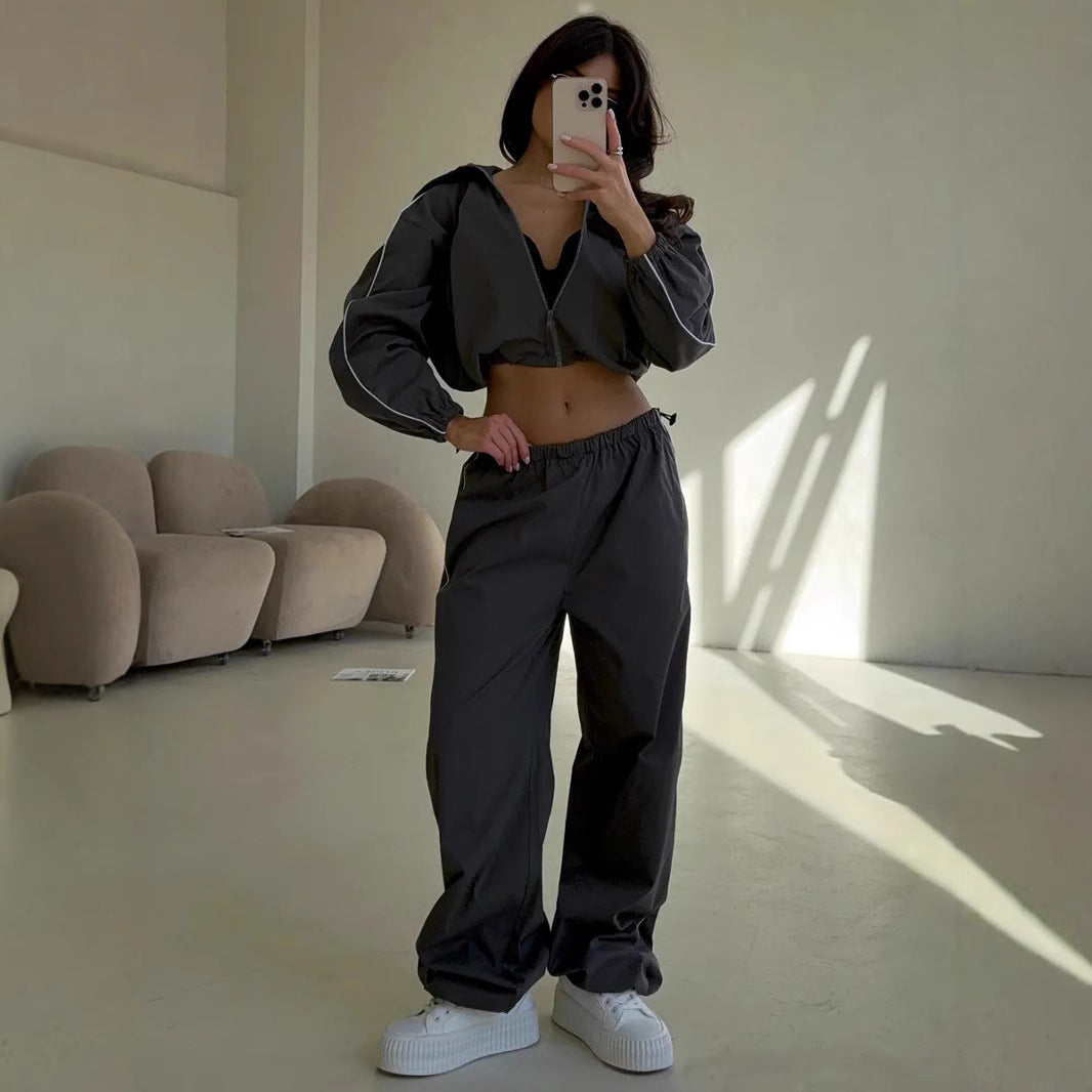 Damen sportliche Lifestyle-Jacke und Hose Kombination Sovae