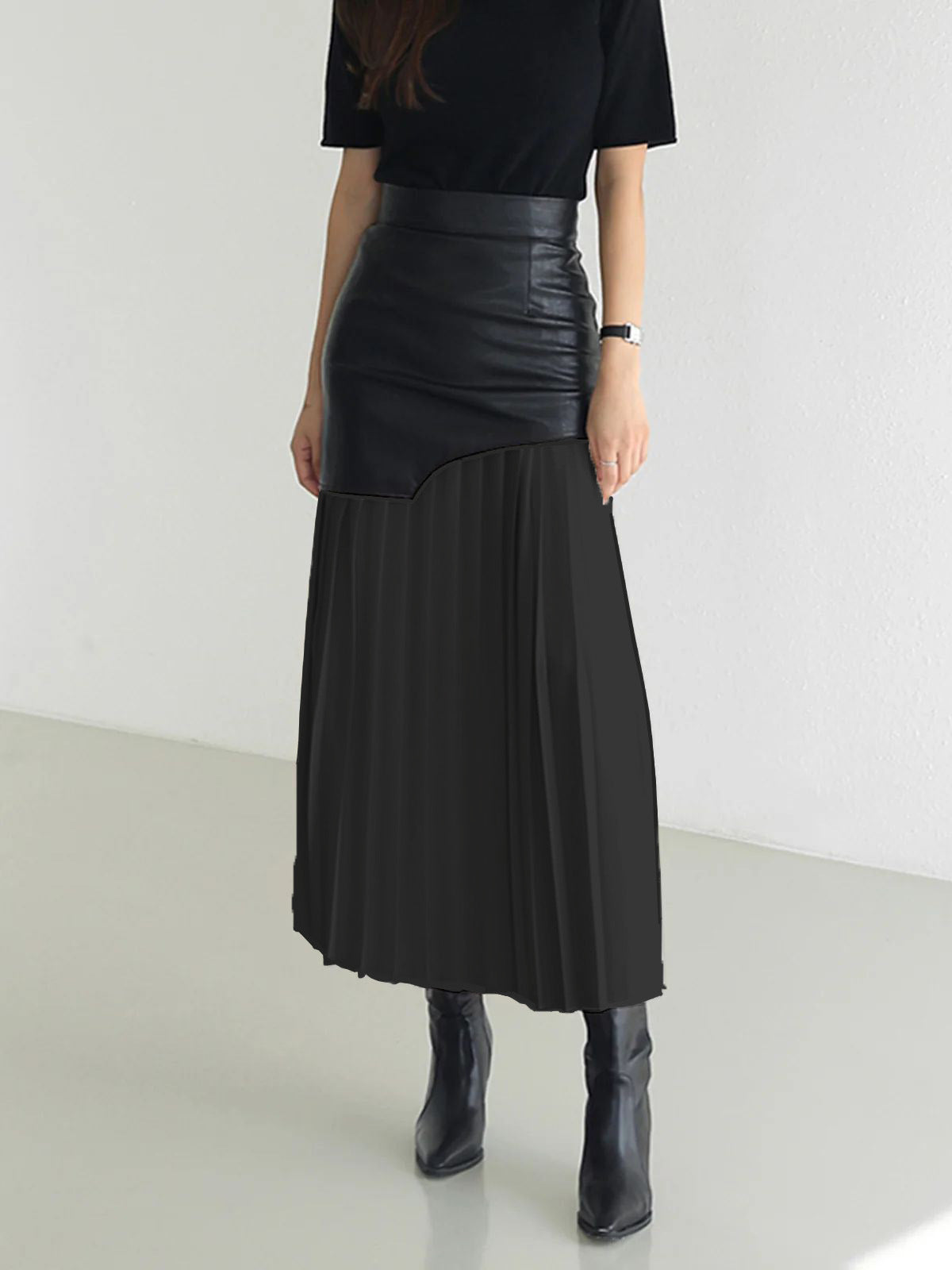 Damen Plisseerock mit eleganter Kunstleder-Oberseite Sovae