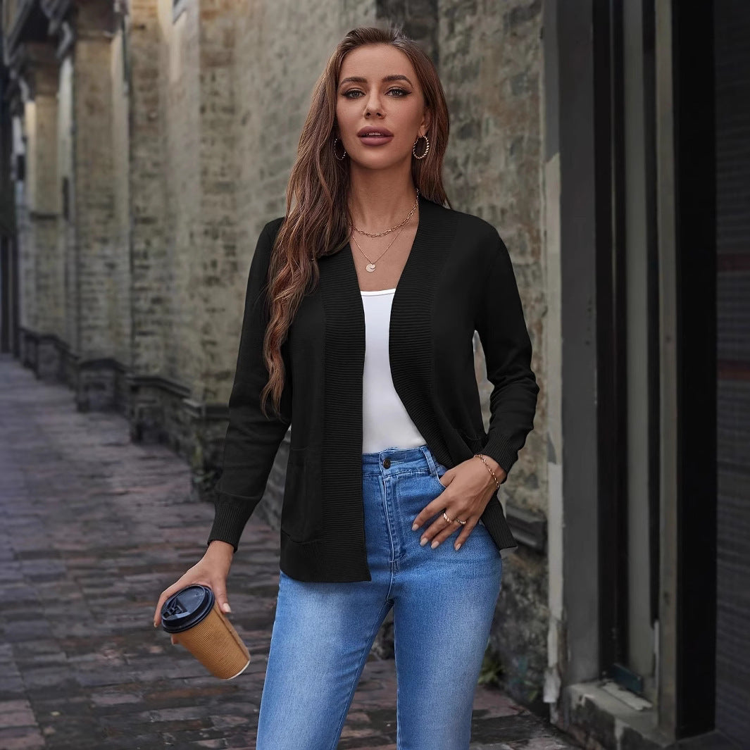 Damen lässige Strickjacke mit offenem Schnitt und feinen Rippdetails Sovae