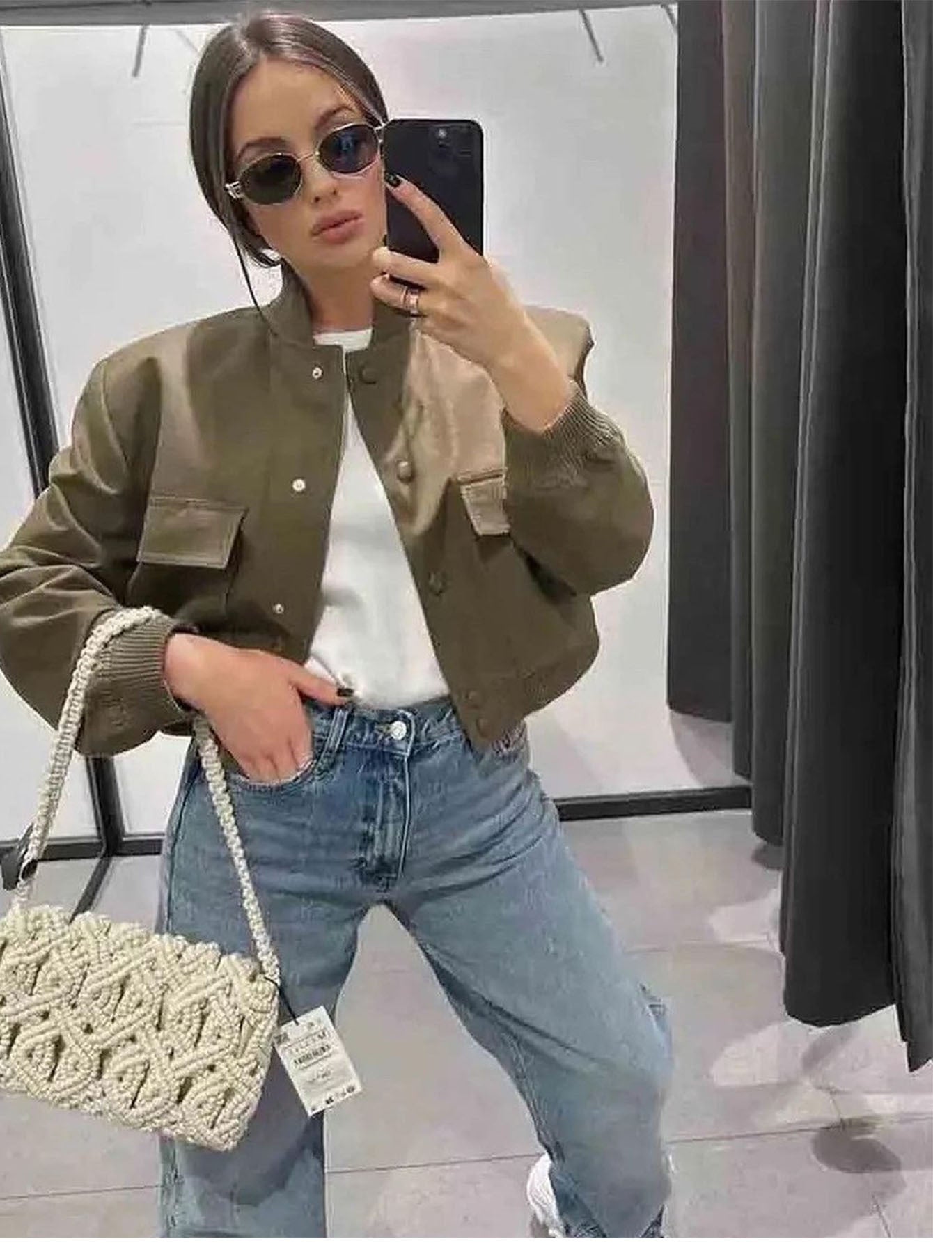 Damen Bomberjacke mit stylischem Schnitt und praktischen Taschen Sovae