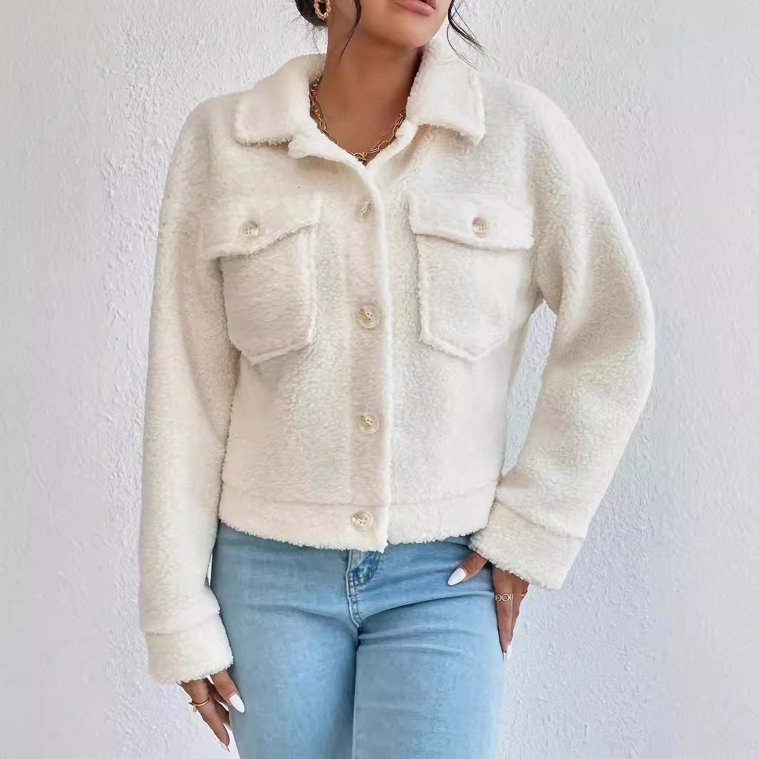 Damen modische Fleecejacke mit Knopfdetails und aufgesetzten Taschen Sovae