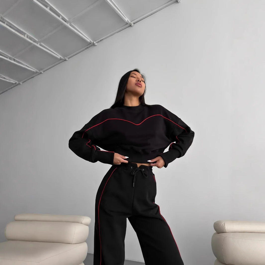 Damen lässiges Sportoutfit mit weitem Schnitt und kontrastiven Details Sovae