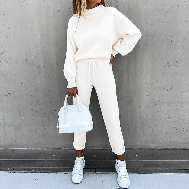 Damen Sportliches Set aus Sweatshirt und Jogginghose Sovae