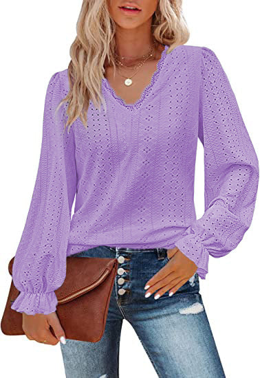 Damen Bluse mit romantischem Schnitt und detailreicher Stickerei Sovae