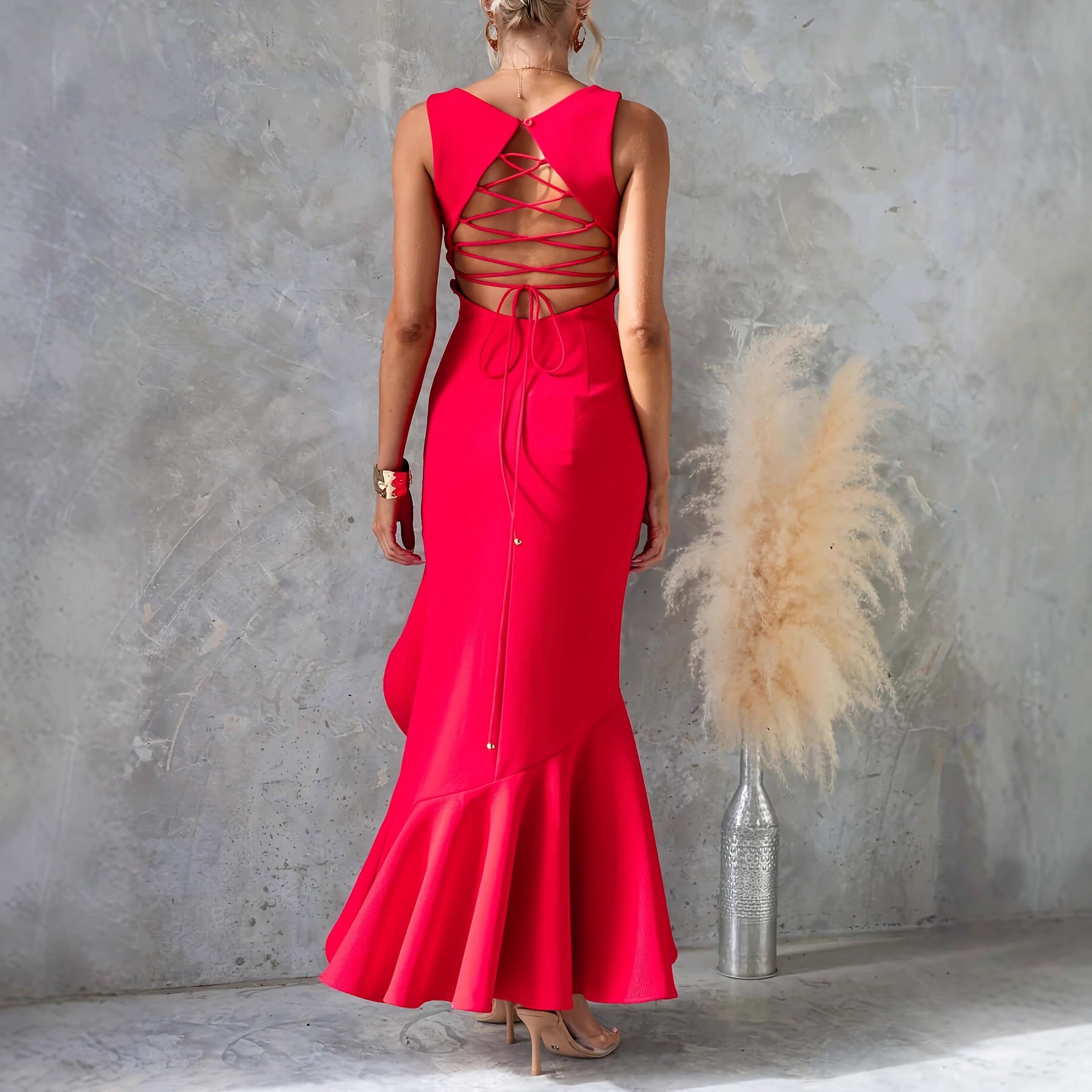 Damen Abendkleid mit asymmetrischem Volant Sovae