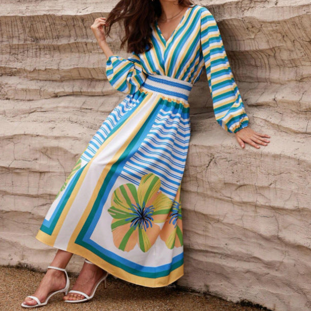 Damen Elegantes Maxikleid mit floralem Design und Streifen Sovae