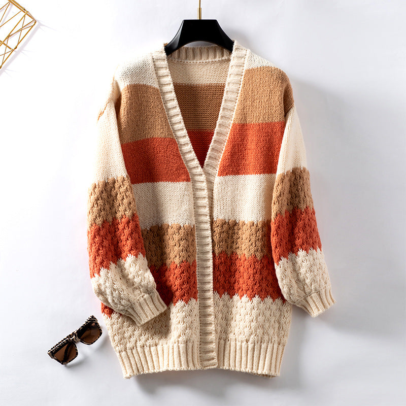 Damen Strickjacke mit trendigem Blockdesign und luftiger Haptik Sovae